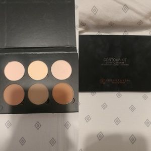Anastasia Beverly Hills Light to Medium Contour Ki